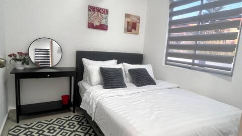 Azalea CornerLot Homestay