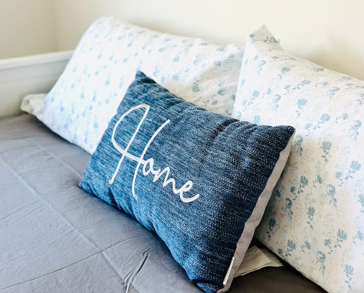 เตียง Flex สำหรับการตั้งค่าเตียงเดี่ยวหรือเตียงคิงไซส์ 