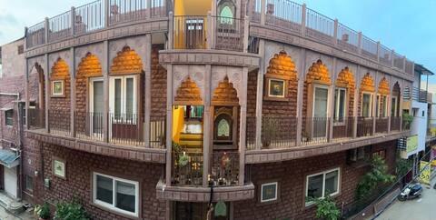 CentralyLocatd4BR HaritgeHaveli@Sayla HeritgeHouse