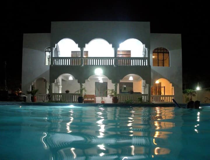 Welcome To Mare Luxury Villa Home Away From Home. - Diani Beach