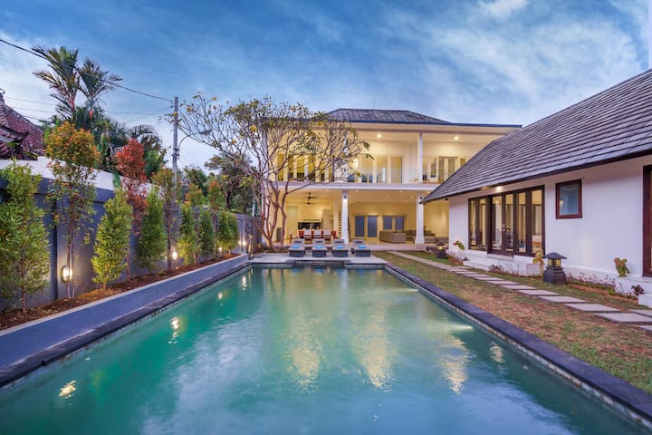 10bdr-last Min 50%+off! Seminyak - Australia