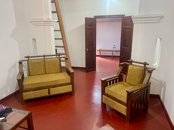 Coconut Estate Villa In Alawwa - Sleeps 4 - Sri Lanka