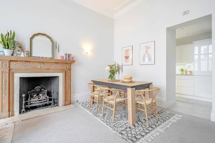 Paddington | High Ceilings | Fast WiFi | Ground Fl gallery image 4