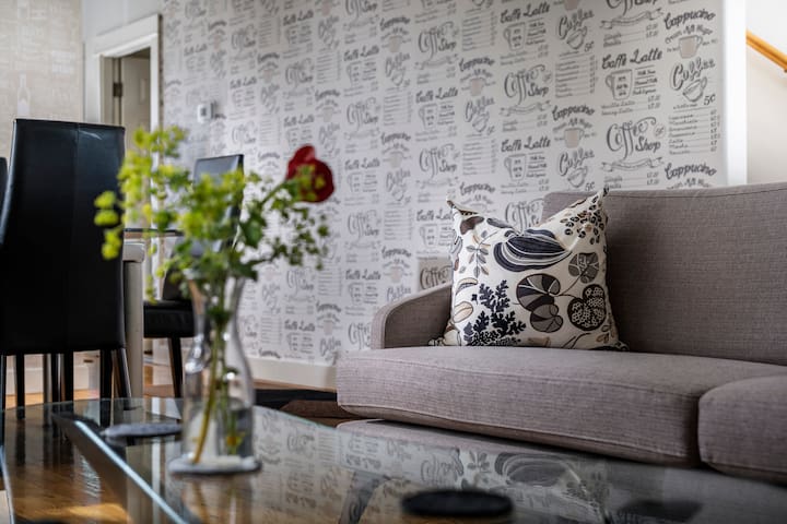 Family Friendly, Amenities, NE Portland, Free Park