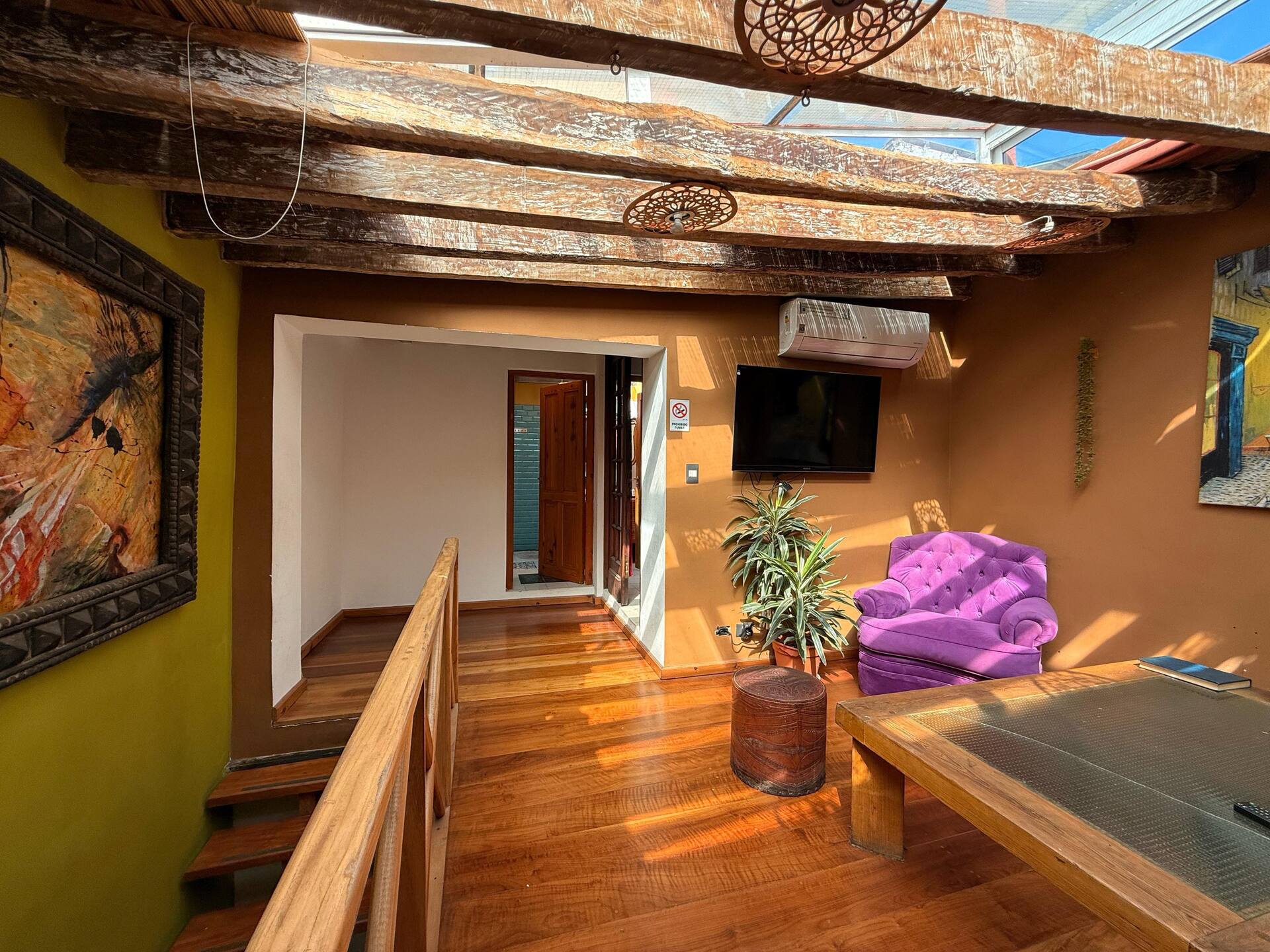 Two-bedroom apartment in Monserrat
