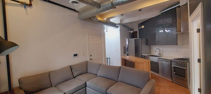 Gorgeous Duplex 2 Bedroom 2 Bathroom Flat - Union City, NJ
