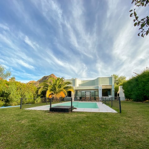 El Solar. Country Houses 1