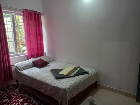 DOT Cottage 1