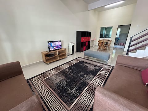 Calm Home in Kuala Terengganu