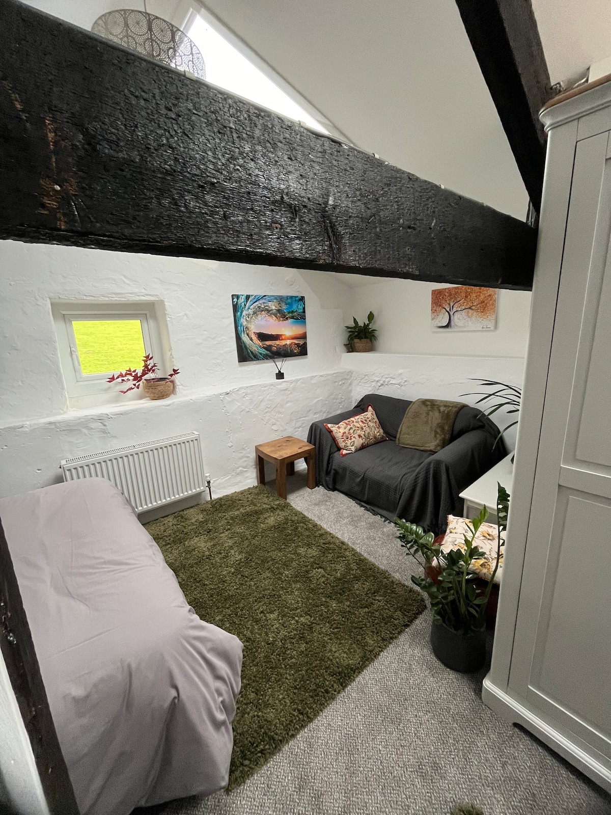 Popular Airbnb listing: The Granary in Georgeham