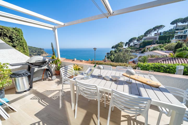 Blue Horizon - Beachfront, Amazing Views, A/c - Tossa de Mar