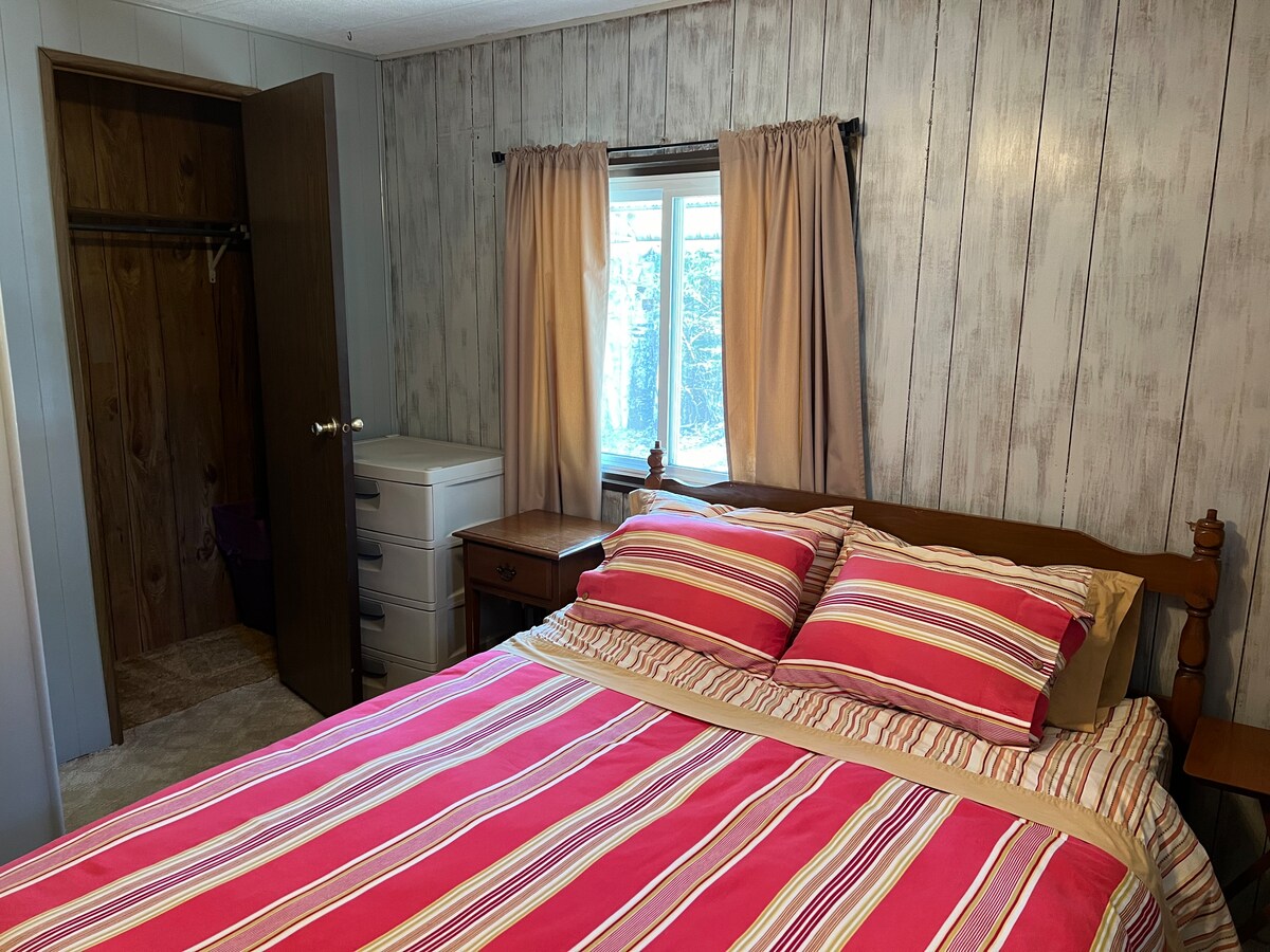 غرفة النوم 2