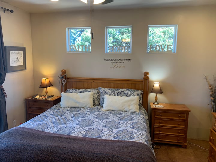 Hlavný apartmán na poschodí