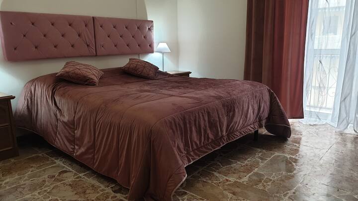 habitación doble con balcón.3