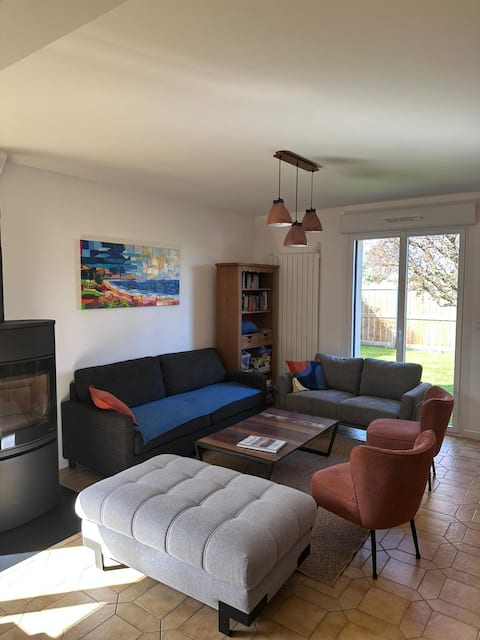 Propriété Airbnb réussie: Ty Neham 200 m from the beach on Grande Island à Pleumeur Bodou