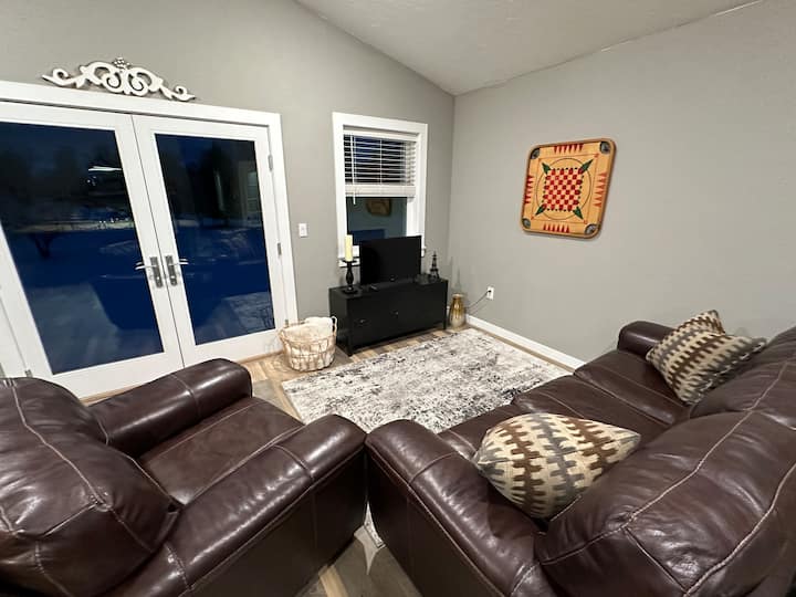 Double G Farm Hay Loft Apartment - Dillon, MT
