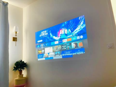 Popular Airbnb listing: luxury nest 1st arrondissement in Lyon