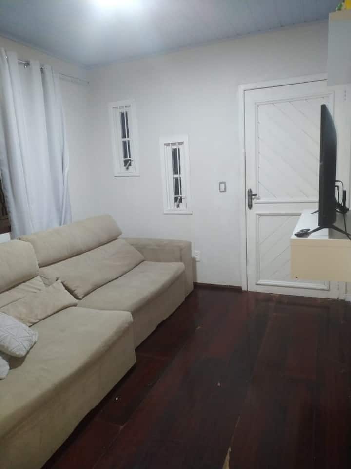 Casa 3 Quartos E Garagem Próximo Ao Pf Shopping - Passo Fundo