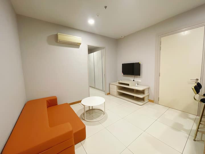 New! Puteri Habour Studio 6pax|netflix| - Iskandar Puteri