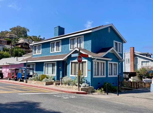 Catalina Home w/Private Backyard