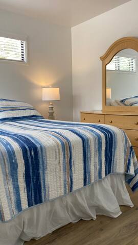 Catalina Home w/Private Backyard gallery image 5