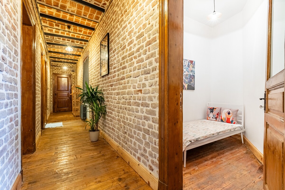 Ერთადგილიანი საძინებელი 