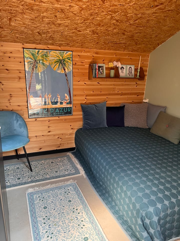 غرفة النوم 2