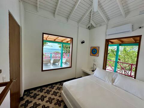 Prime location & Seaview @Seaflower Boutique Lodge