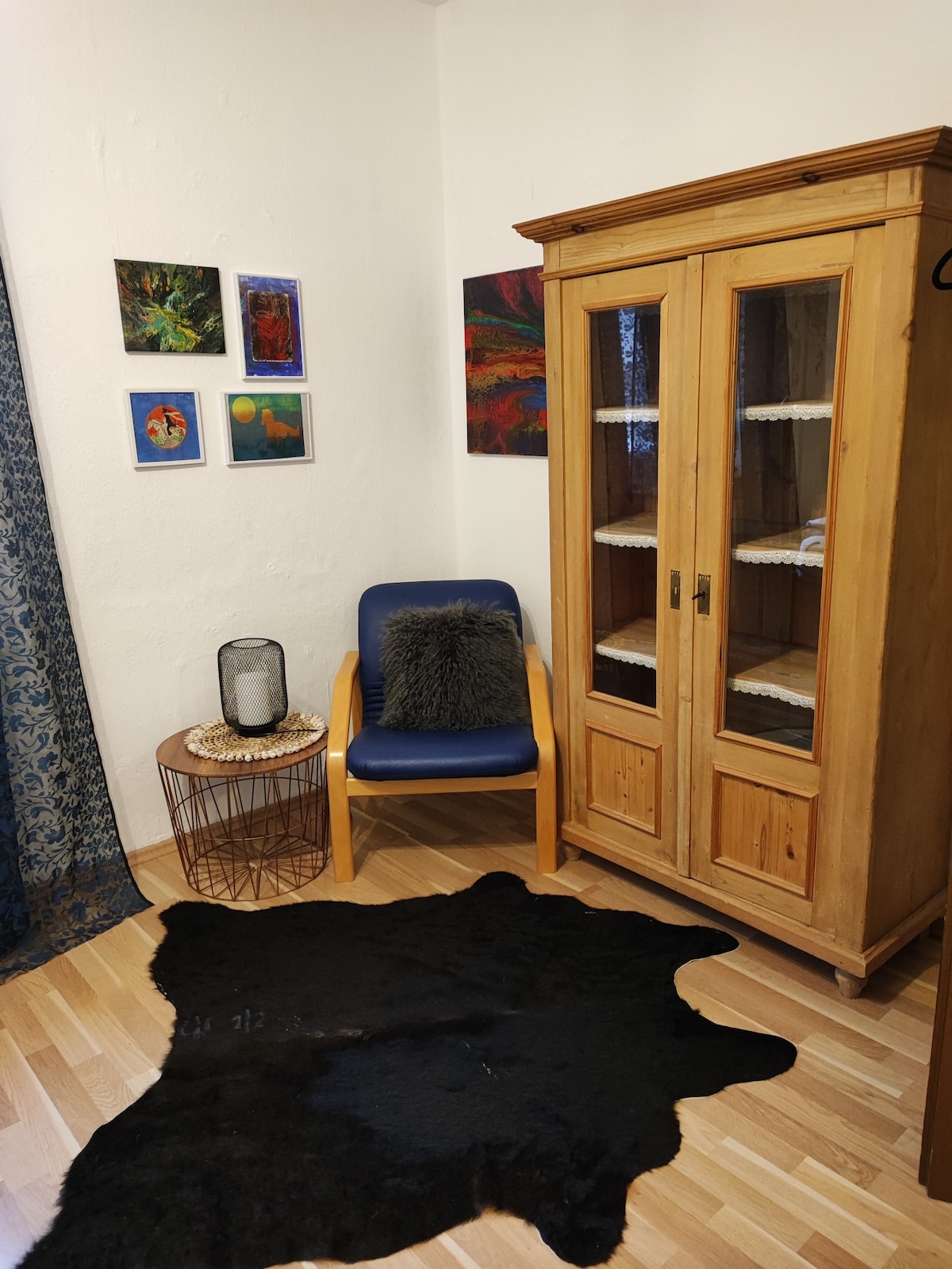 Spacious 3-room apartment in the city center