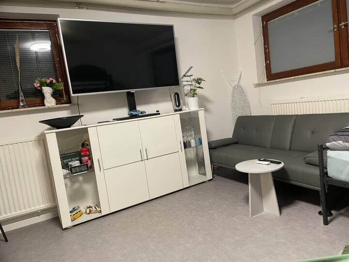 Urban Studio Apartment S-bahn 27qm For 6 Mercedes - Renningen