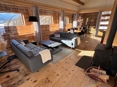 Top Airbnb: Panoramic Stable | Splügen | San Bernardino | Viamala in Ostschweiz