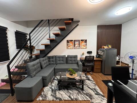 ZAY Transient House