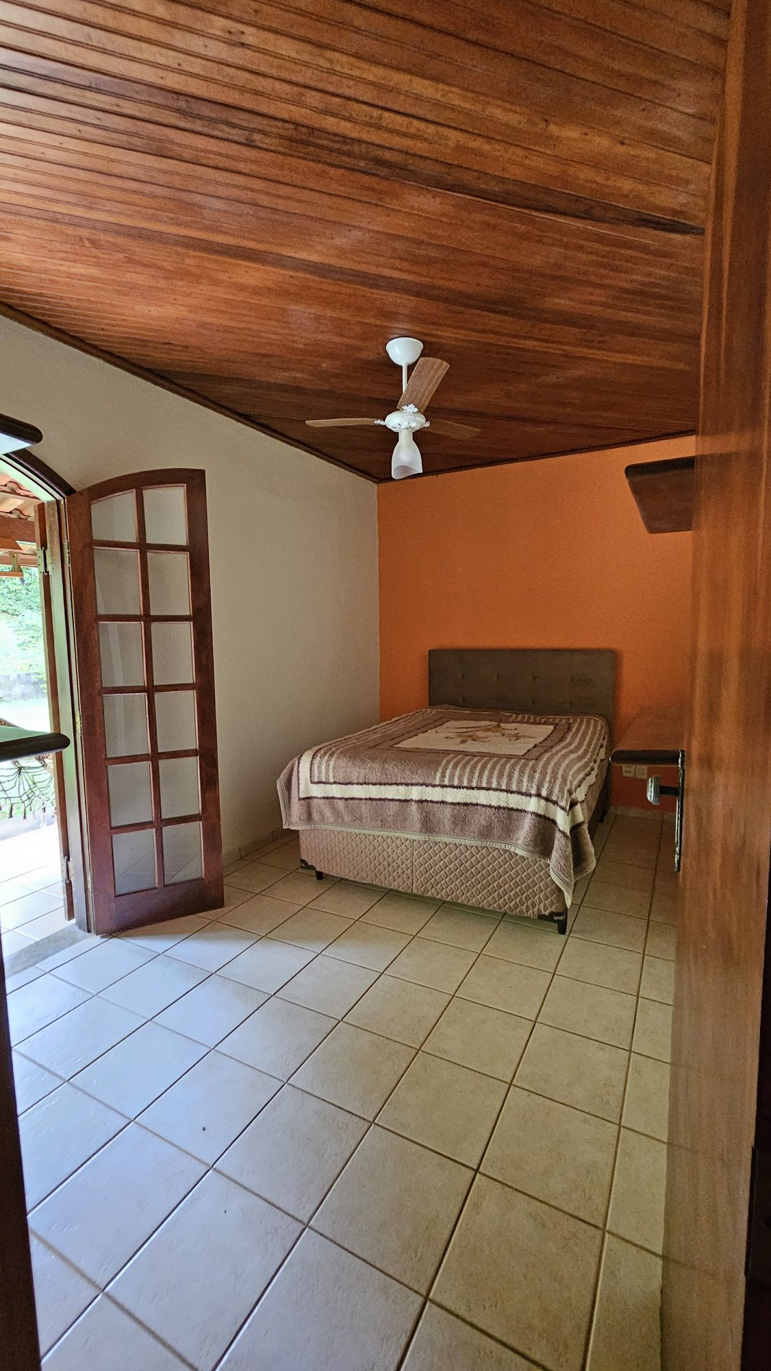 غرفة نوم 1 بسرير مزدوج.