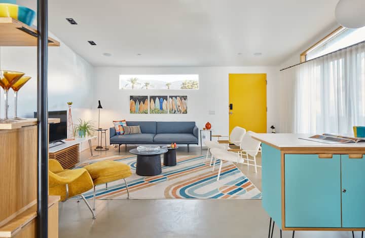 Mid-century Reno Steps From Beach ! - Ventura, CA