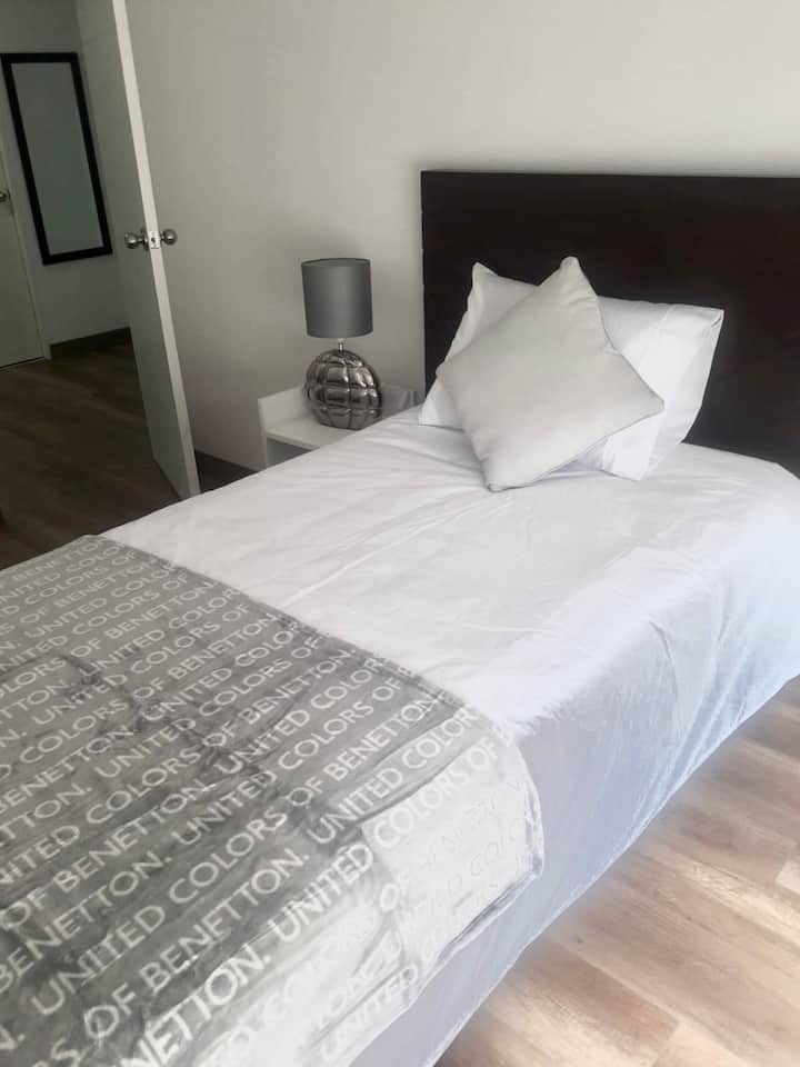 غرفة النوم 2