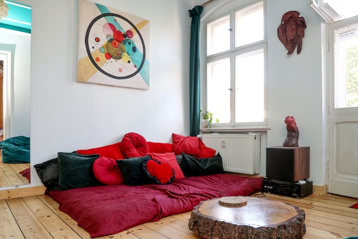 Kinky Boudoir, Cosy & Beautiful - Berlin