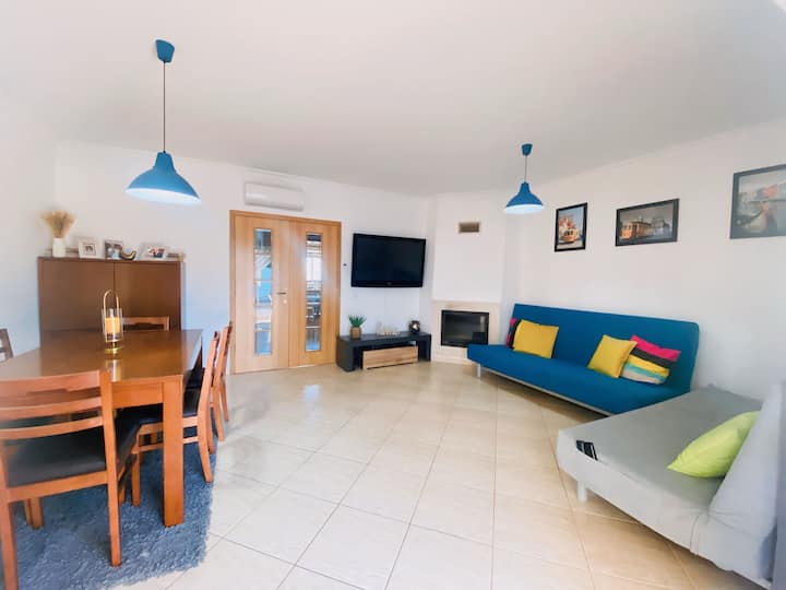 Invited To Albufeira - Guia