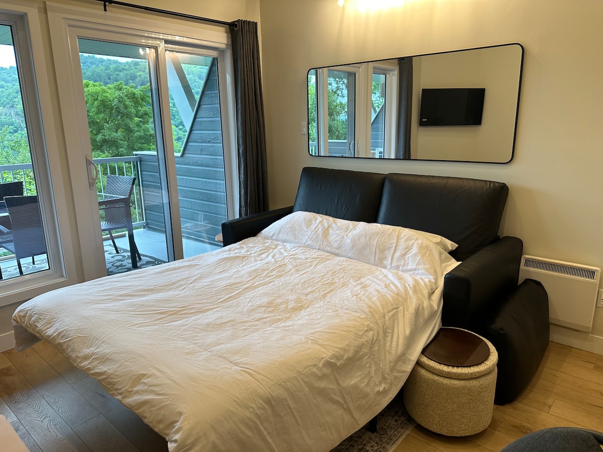 Cama tamaño queen iluminada 