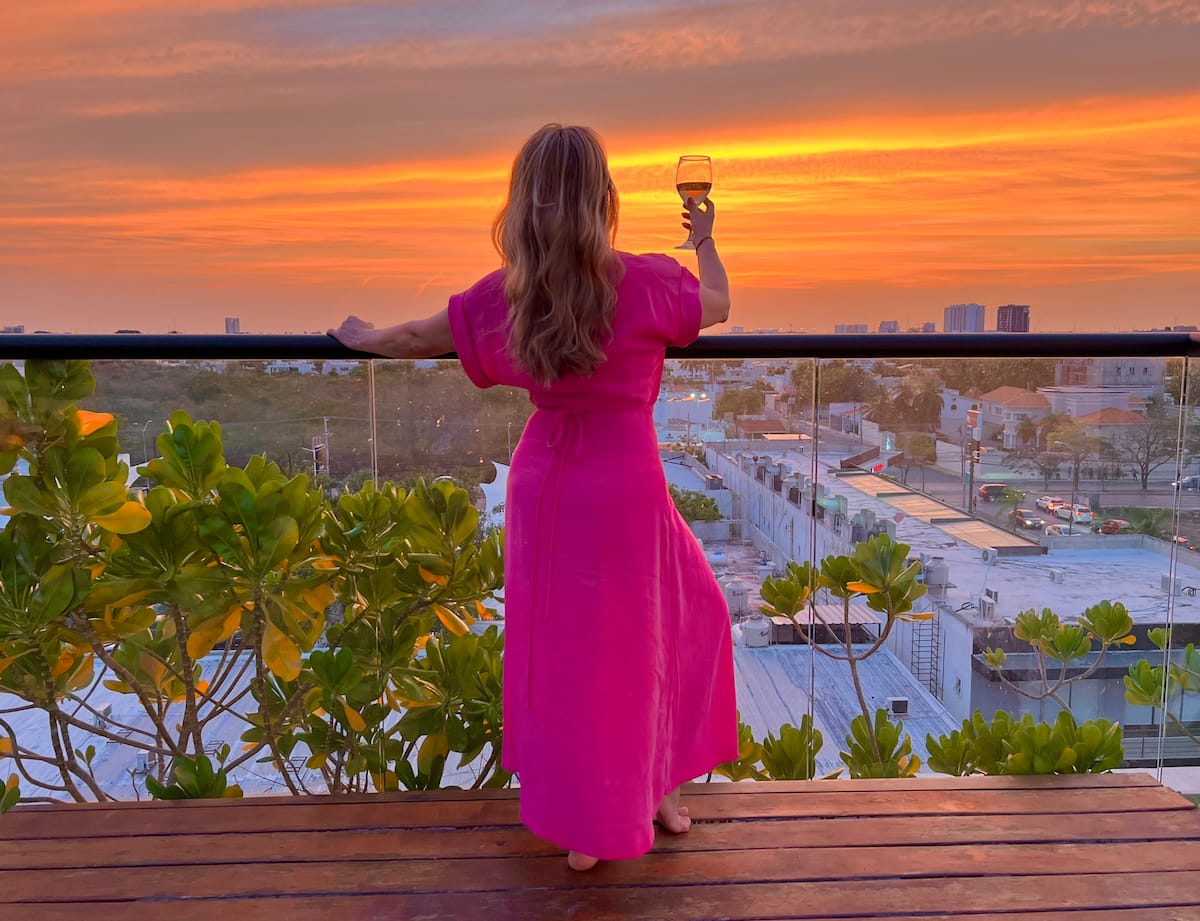 Balcón privado con vista a la zona común - condo Makou