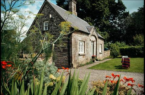 The Gatekeeper's Lodge