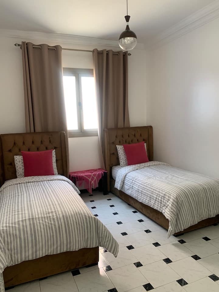 غرفة النوم 2