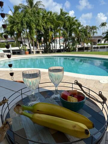 Waterfront 280ft! Private Pool/ Island breezes gallery image 2