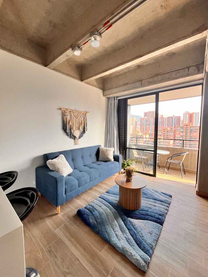 Apartamento Tipo Loft, El Poblado - Medellín