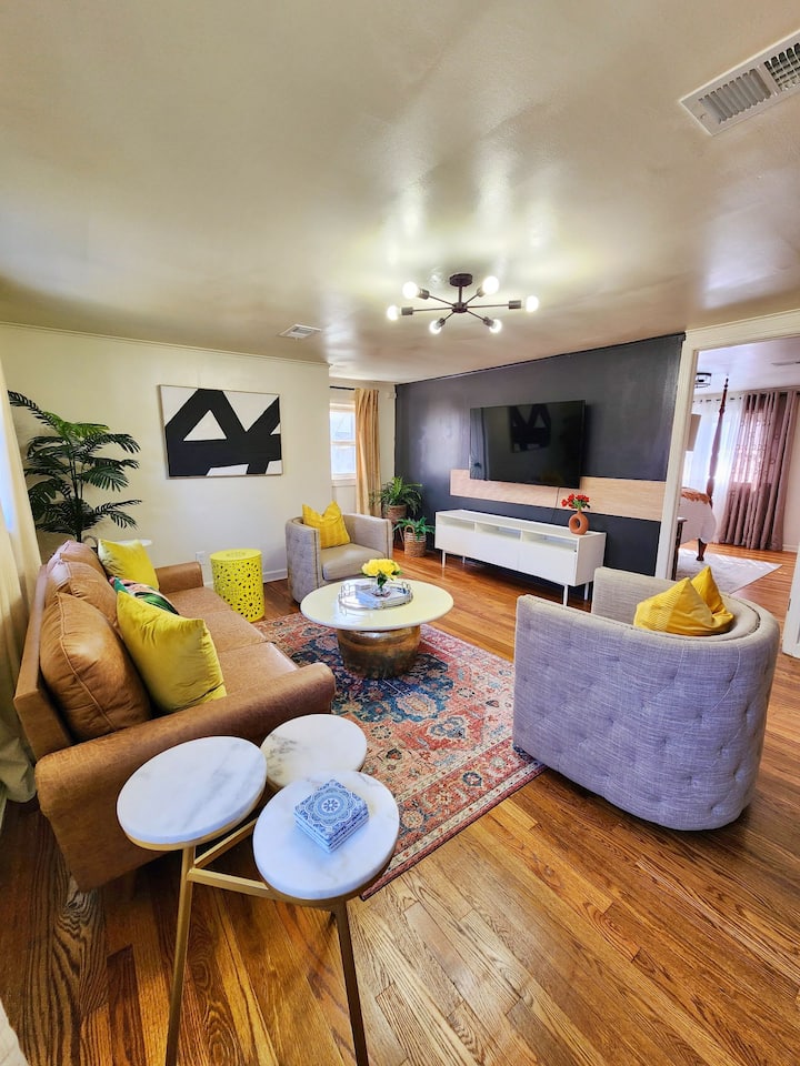 Chic Family & Pet Friendly Apt By Toseb Design - Harrison