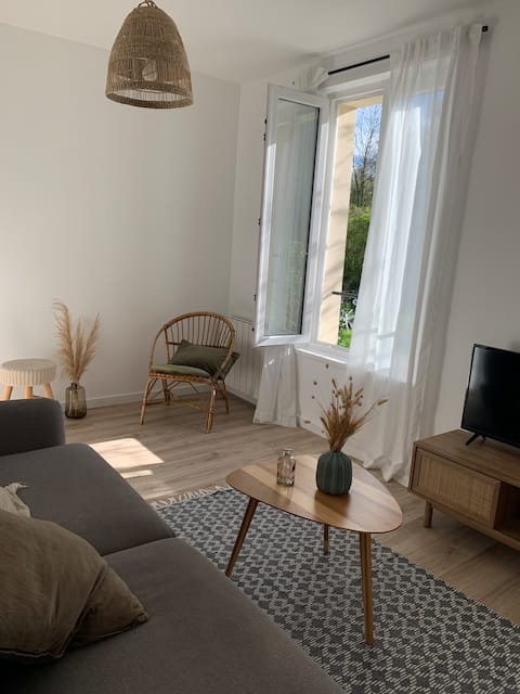 Quiet house with garden