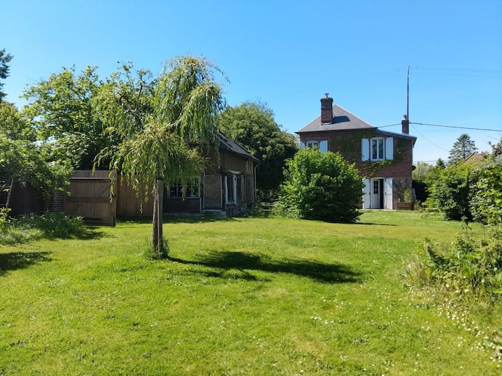 Belle Maison Familiale Normande - Lyons-la-Forêt