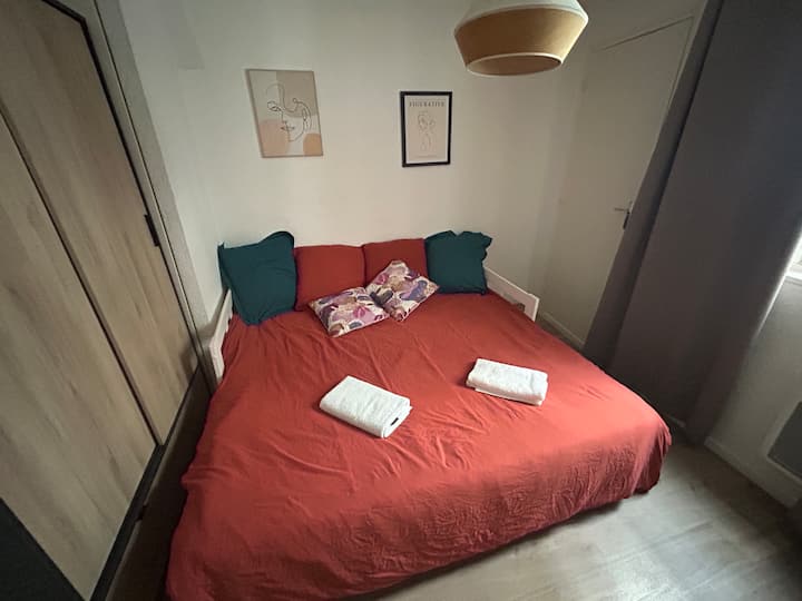 საძინებელი 2