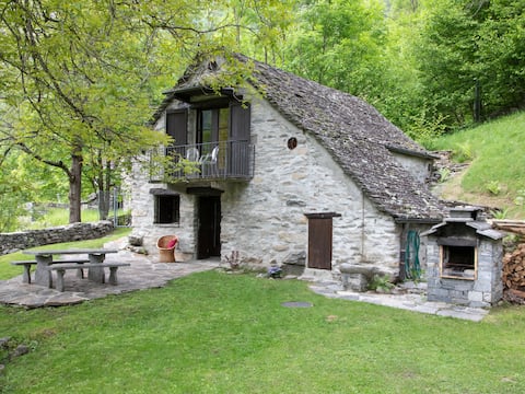 Verzasca Lodge Matilde - Hidden Paradise!