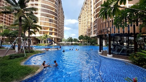 Urban Oasis Retreat With Free Amazing Pool By SYM