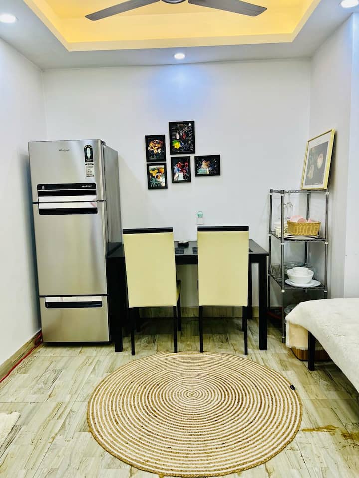Cozy Corner In Kolkata | Near South City Mall - Kolkata